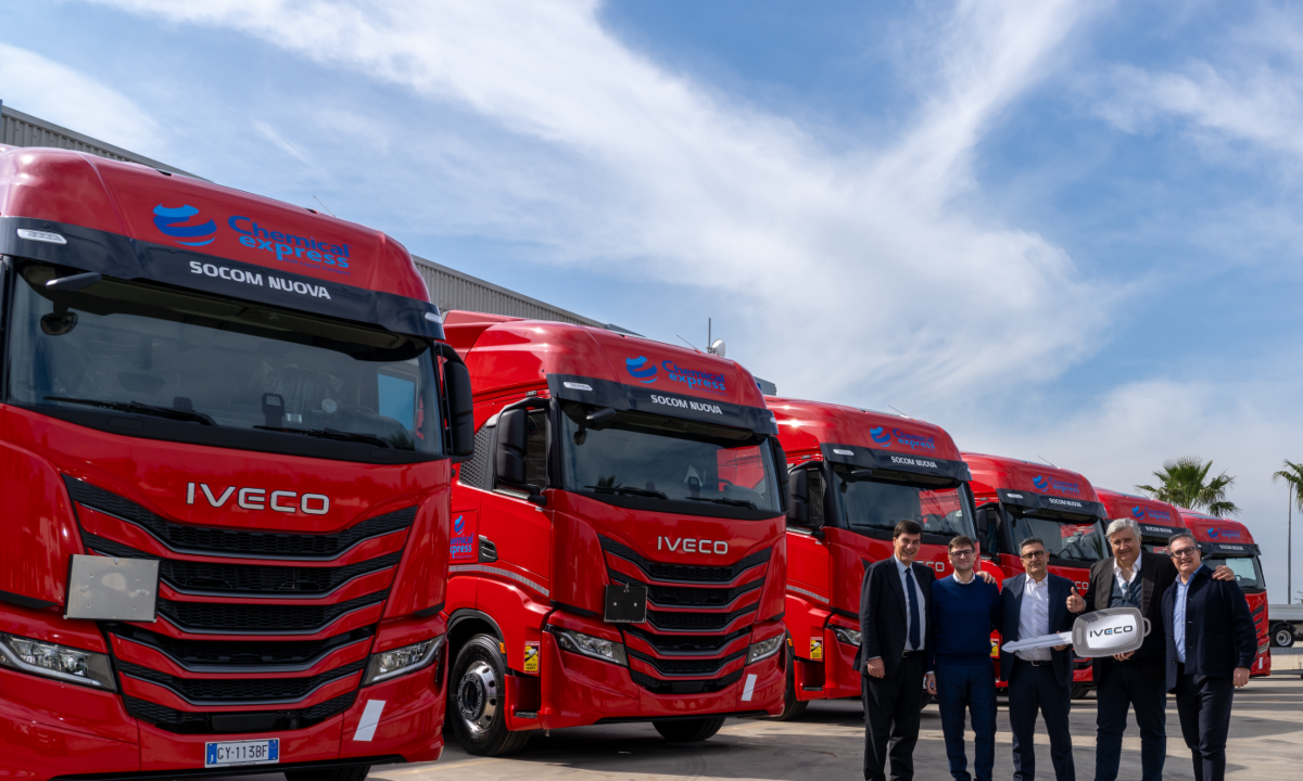 Chemical Express viaggia su 30 nuovi IVECO S-Way impiegati per il trasporto di prodotti chimici - - Lombardia Truck