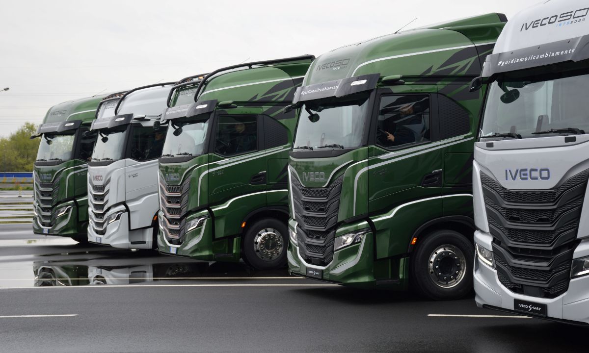 IVECO S-Way Tour 2025: IVECO guida il cambiamento in un viaggio di nove tappe in tutta Italia - - Lombardia Truck