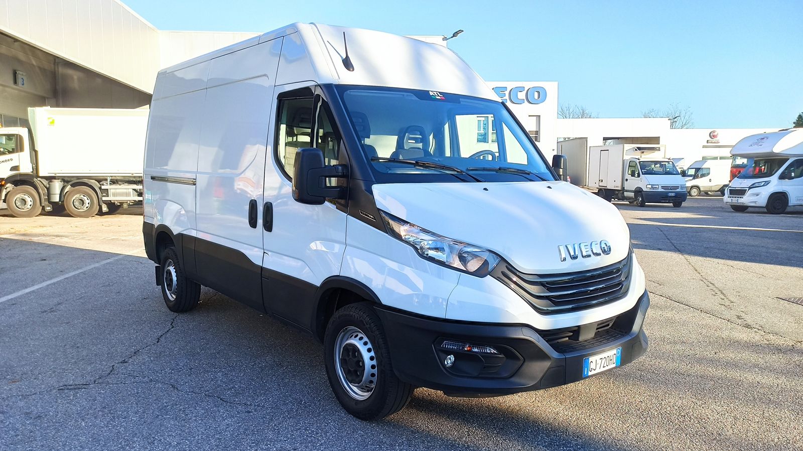 IVECO  - Lombardia Truck