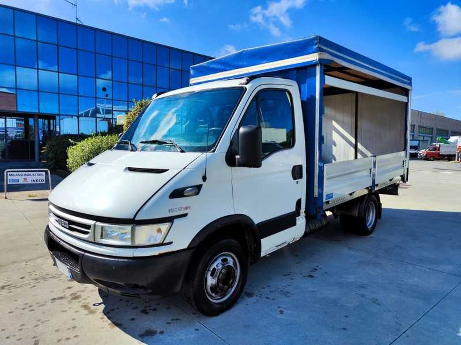 IVECO 35C17 CENTINA TELO - Lombardia Truck