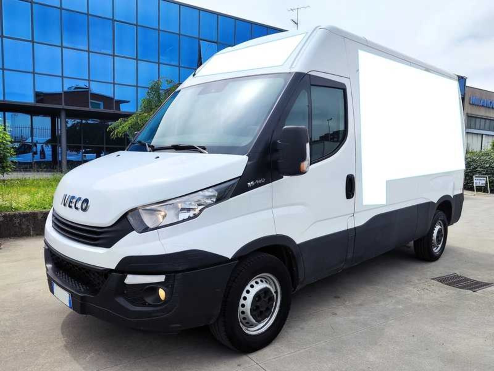 IVECO 35S14V H2 3520 - Lombardia Truck