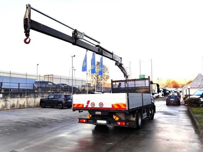 IVECO ML140E25/P GRU BONF 7200 CON CASSONE - Lombardia Truck