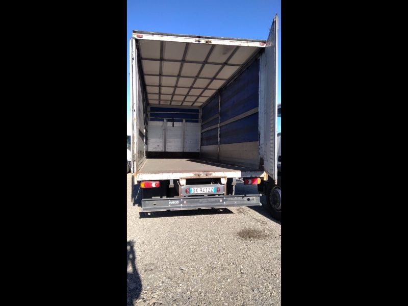 RENAULT TRUCKS RENAULT - CENTINA + SPONDA MT.7,50 ALZA/ABBASSA - Lombardia Truck