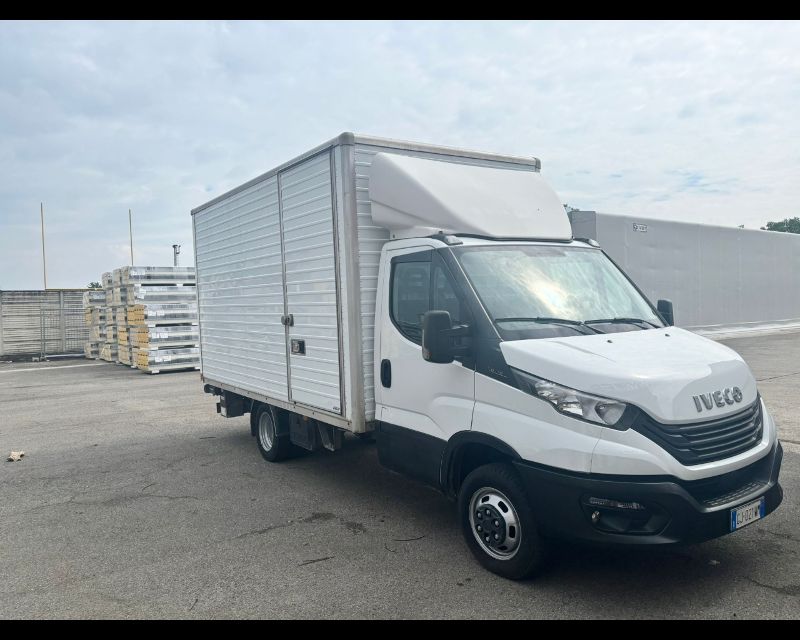 IVECO 35C14 - 35C14H Furgonato con sponda - Lombardia Truck