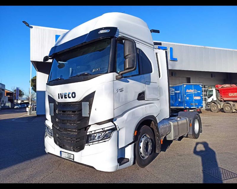 IVECO AS440S49 T/P - Lombardia Truck